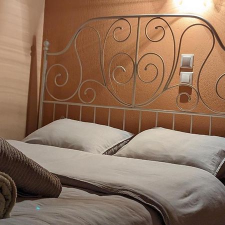Diminio 2 Apartment At Livadi Arachova Bagian luar foto